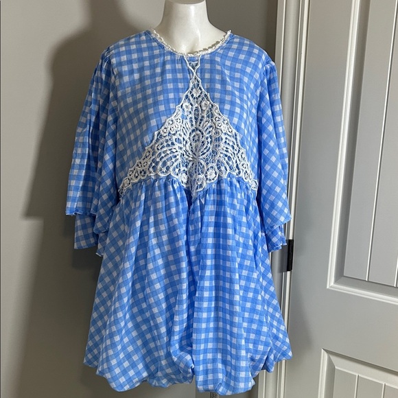 Free People Dresses & Skirts - Free People Dress Gingham Blue White Lace Bubble Hem Angel Sleeve Sz L